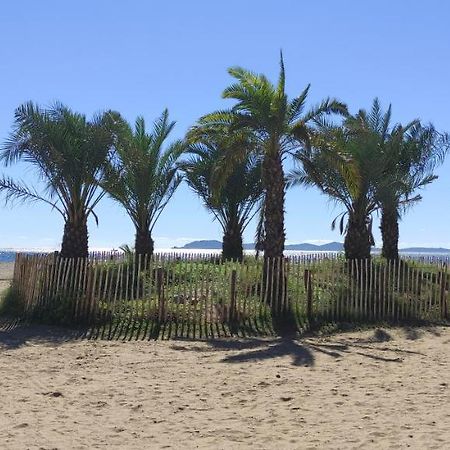 Suite Avec Tropezienne Vue Mer Hyères Exteriér fotografie